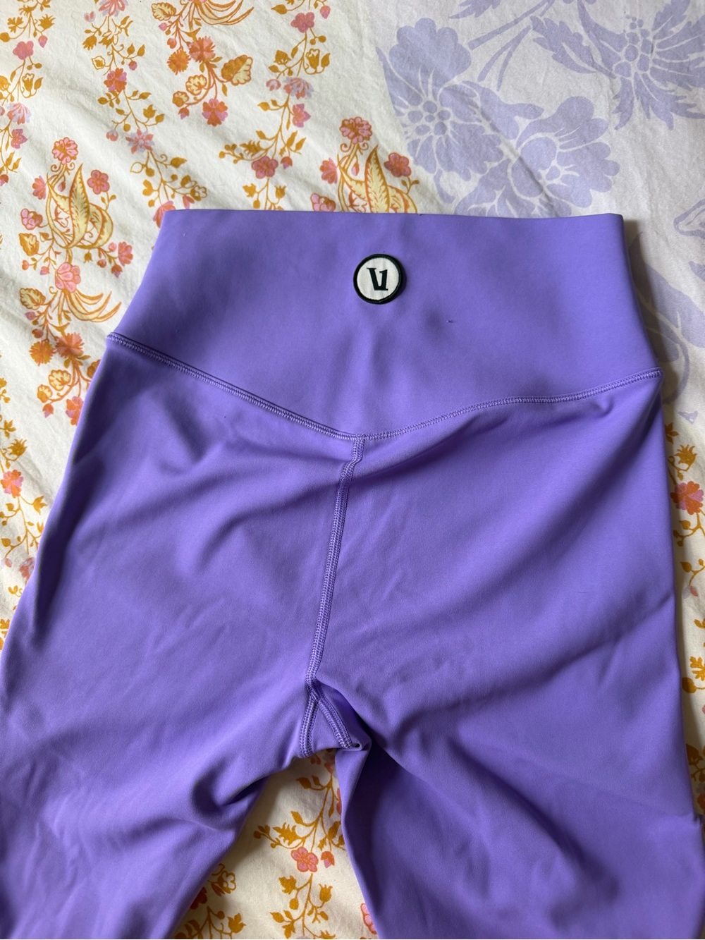 Vuori leggings size small purple
